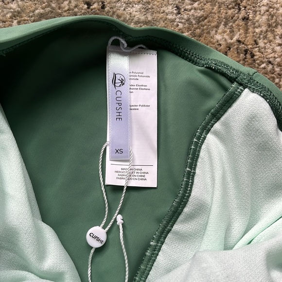 Cupshe bathing suit bundle - Picture 7 of 7